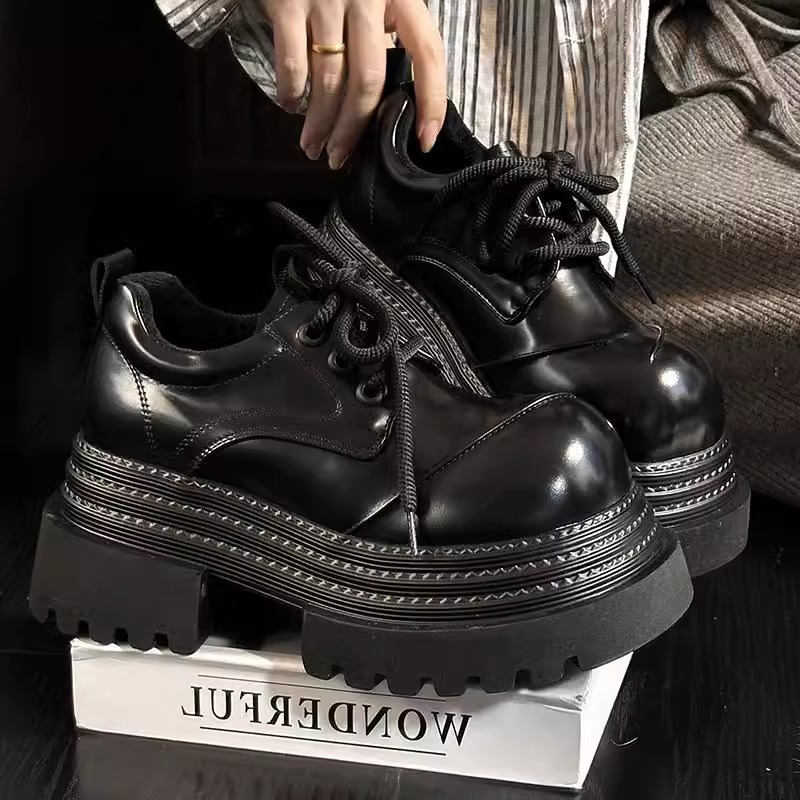 2025年春の新作、スポンジソールと厚底の磨き革を使用したレ - Leather Shoe Polish のレビューと価格
