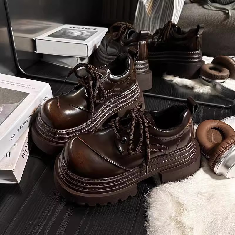 2025年春の新作、スポンジソールと厚底の磨き革を使用したレ - Leather Shoe Polish のレビューと価格